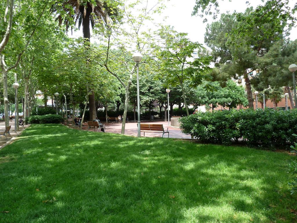 The Patio Barcelona Apartment Exterior photo
