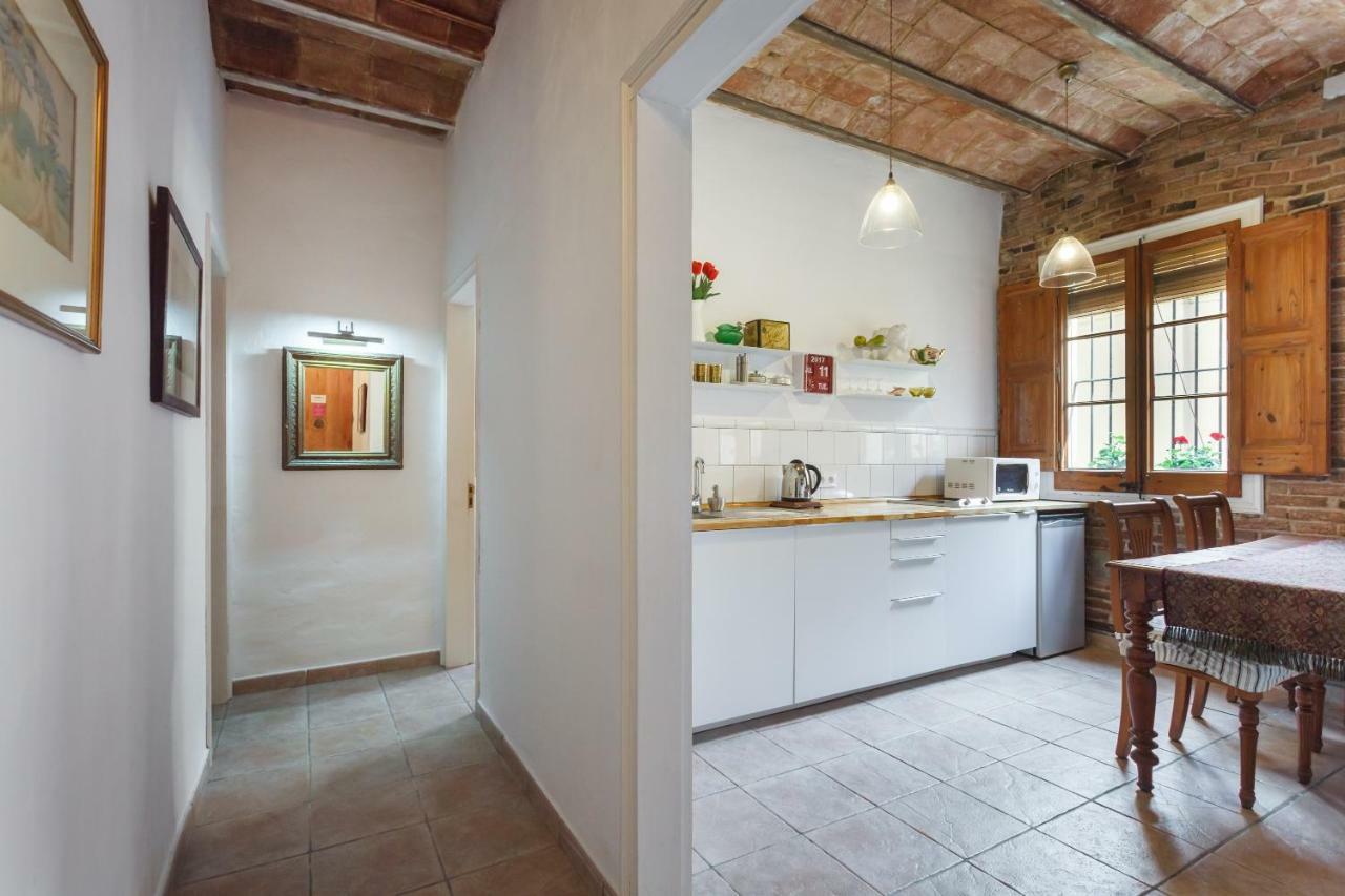 The Patio Barcelona Apartment Exterior photo